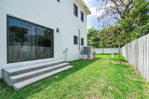 New Townhome Near Wilton/Las Olas/Beach Fort Lauderdale Ngoại thất bức ảnh